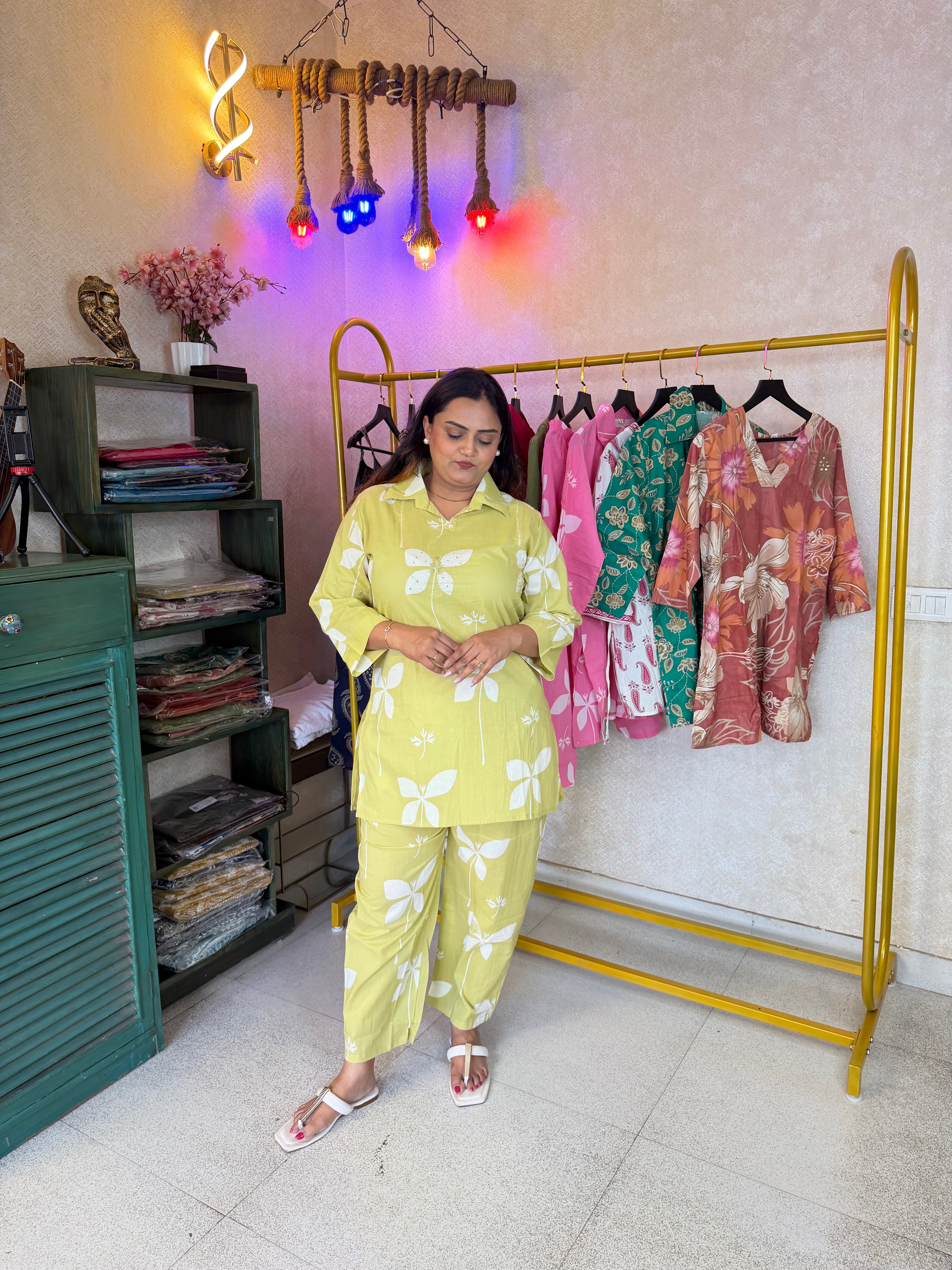“Pankhuri” Floral 2-piece set