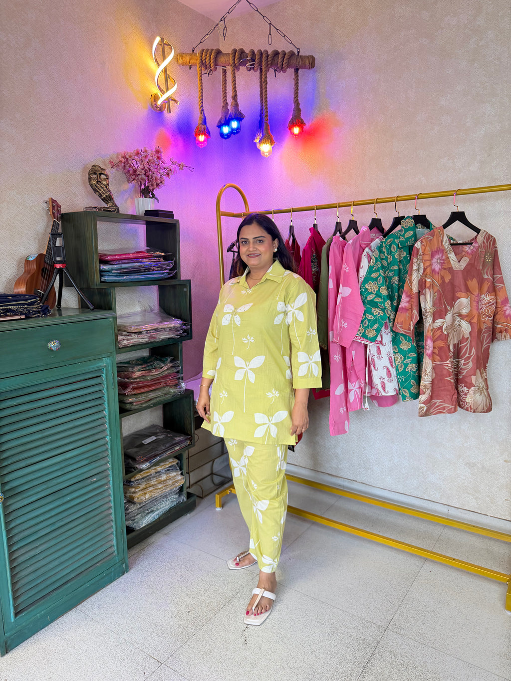 “Pankhuri” Floral 2-piece set