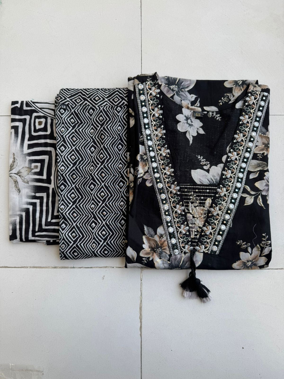 “Nanika” 3-piece set with dupatta